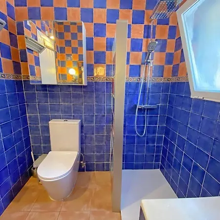 Holiday home Perro Andaluz With Flower Garden In Zahora Barbate